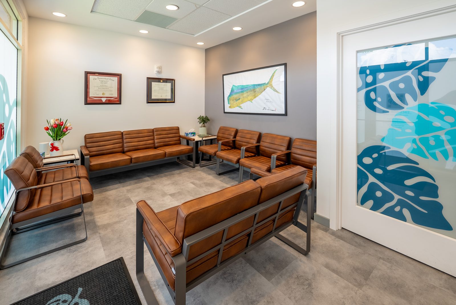 Hawaiʻi Elite Dental waiting area