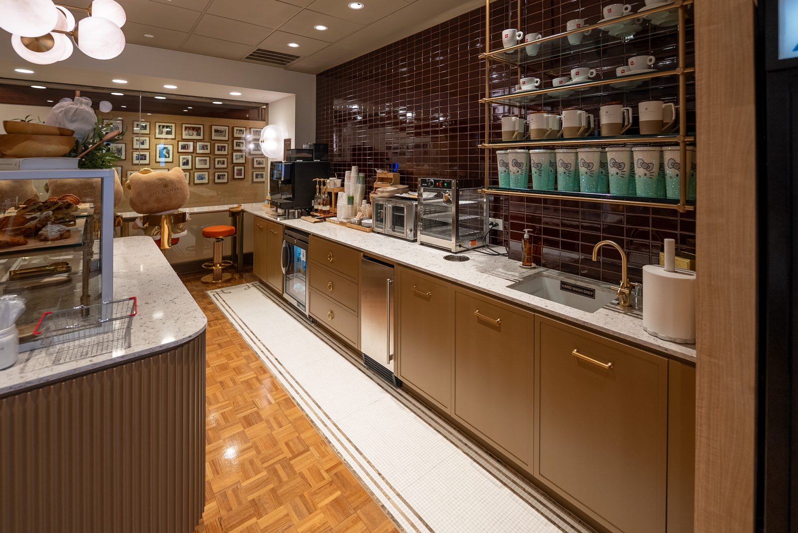 Kahala Hotel Kaffe counter detail
